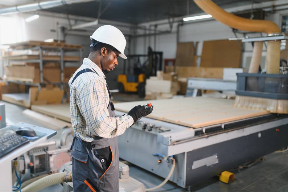 Seguridad en el área de troquelado: Cómo evitar cortes, atrapamientos y accidentes