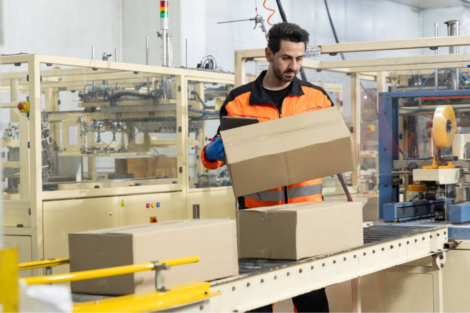 Validación de prototipos de cajas de cartón antes de su producción