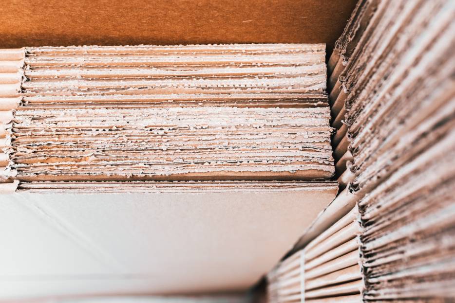 material para cajas de cartón