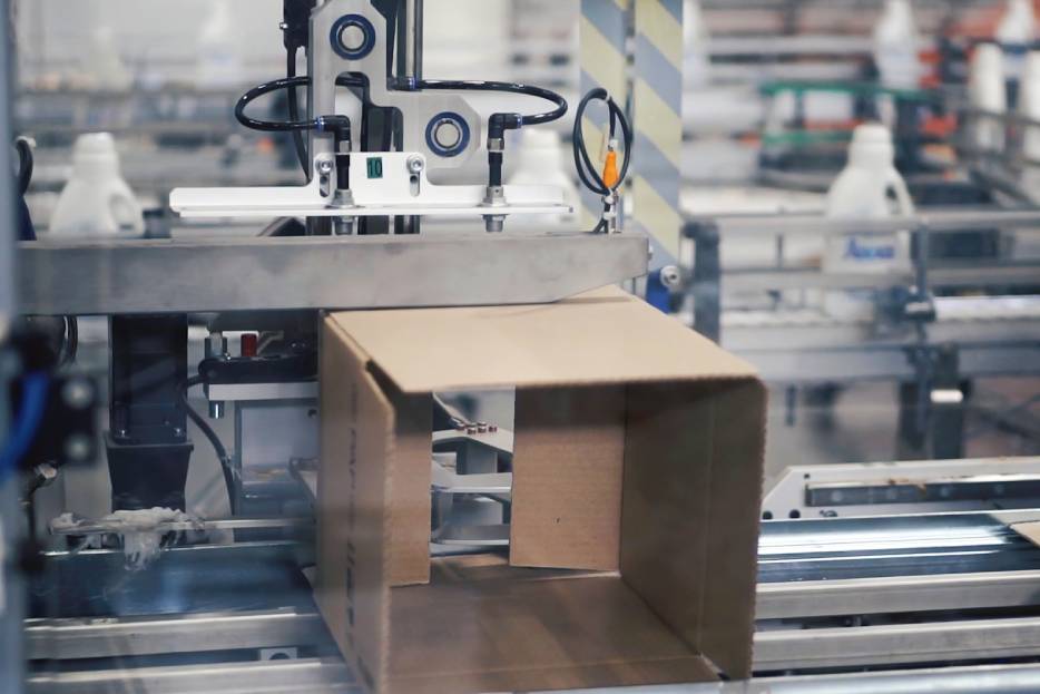 Cuánto cuesta montar una línea de producción de cajas en 2026